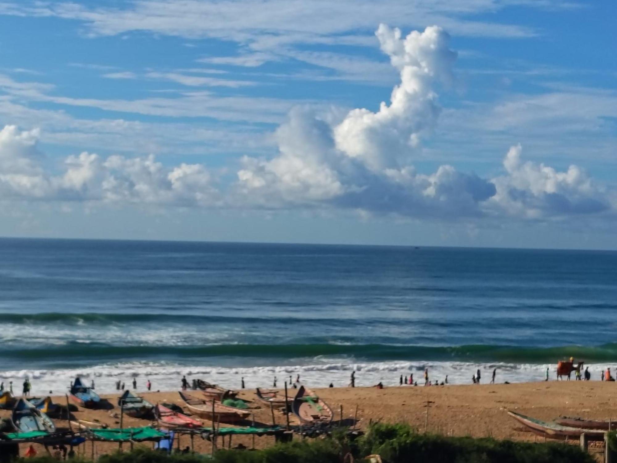 Nirman Beach Homestay Пури Екстериор снимка