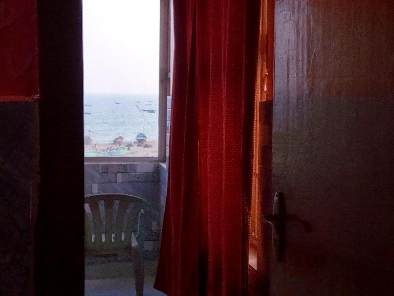 Nirman Beach Homestay Пури Екстериор снимка