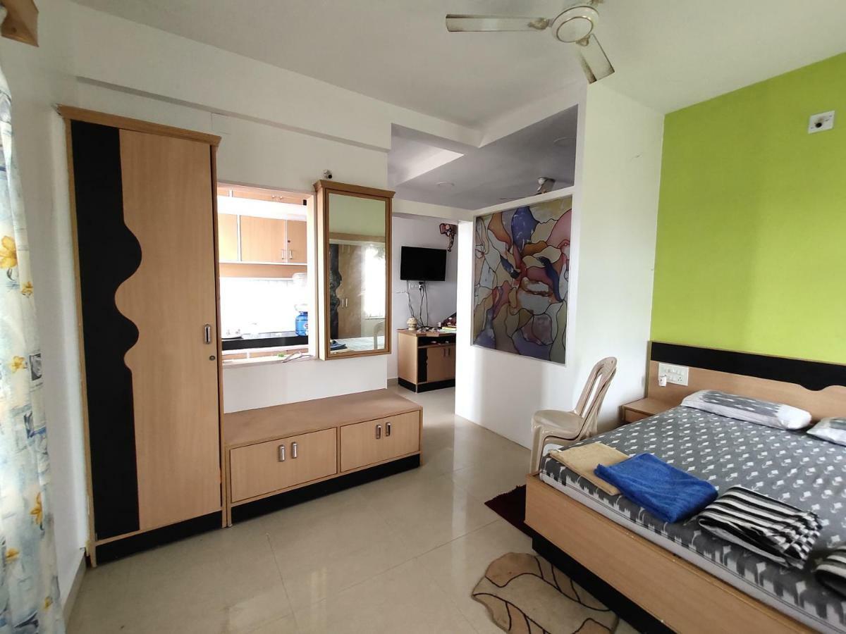 Nirman Beach Homestay Пури Екстериор снимка