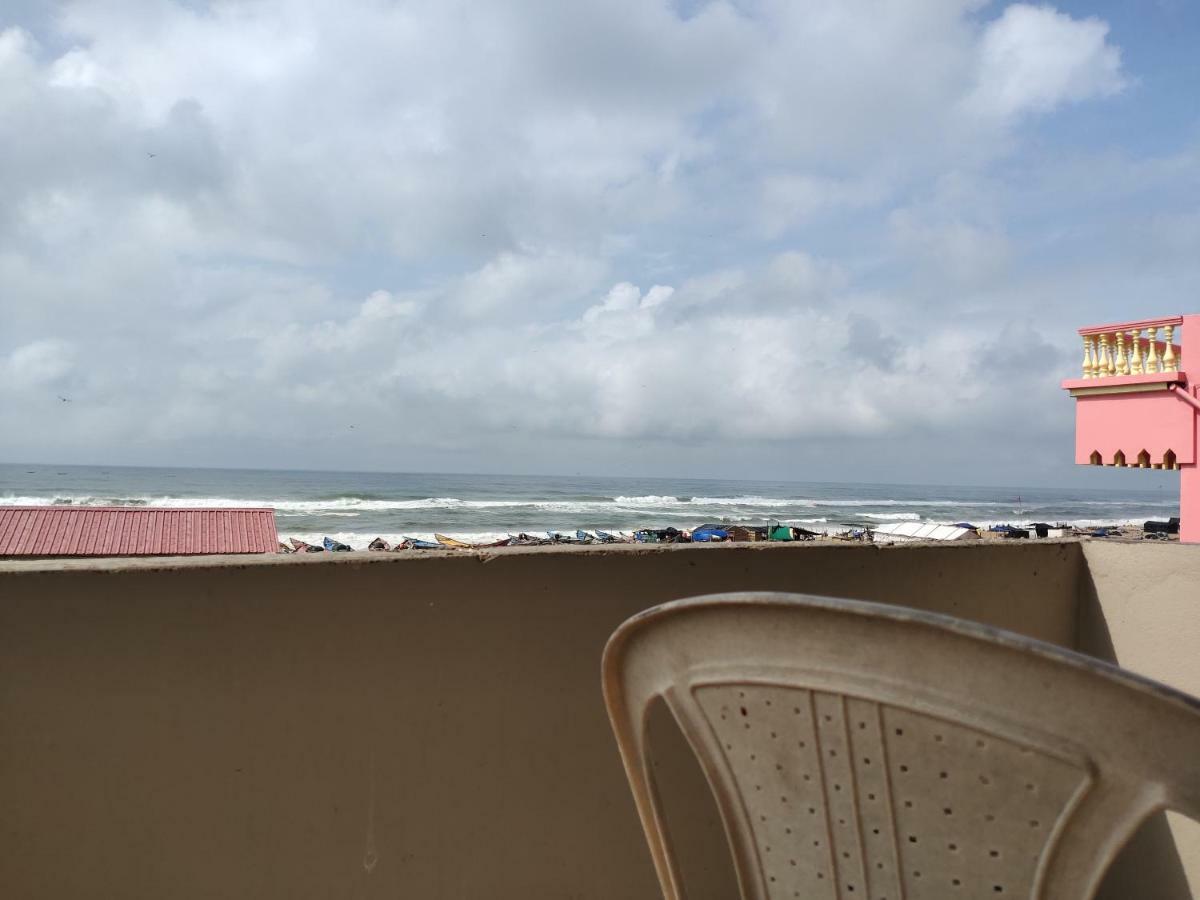 Nirman Beach Homestay Пури Екстериор снимка